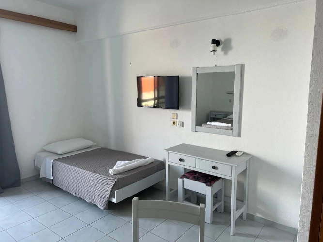 1 Bedroom Quadruple Apartment