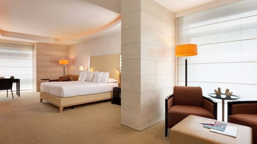 Double Suite