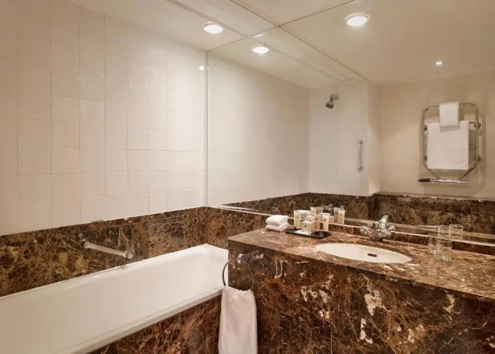 Millennium Gloucester Hotel London Kensington photo 18