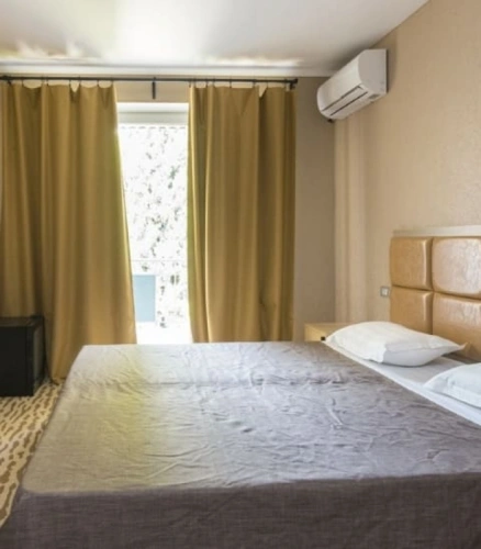 2-rooms Standard Building 1 Quadruple room