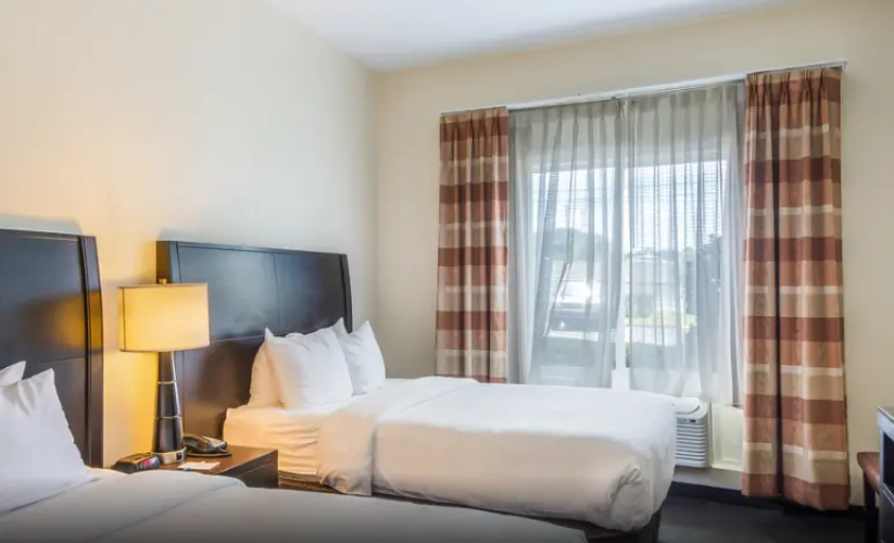 Quadruple Suite