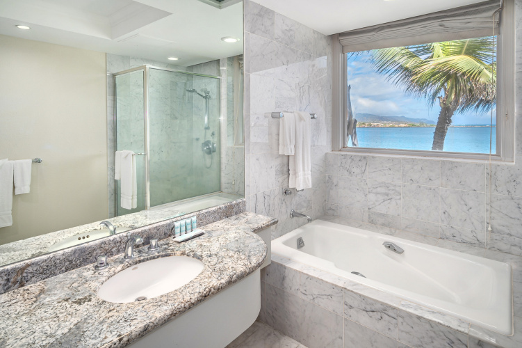 Maui Beach Hotel