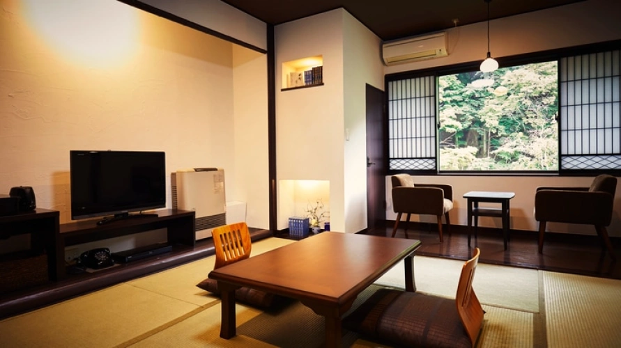 Economy Japanese Suzurantei Quadruple room with mountain view