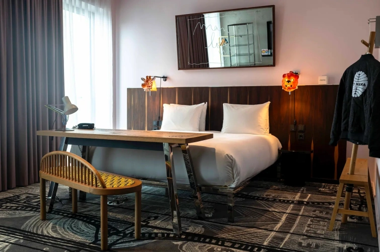 Large Mama Accessible Double room