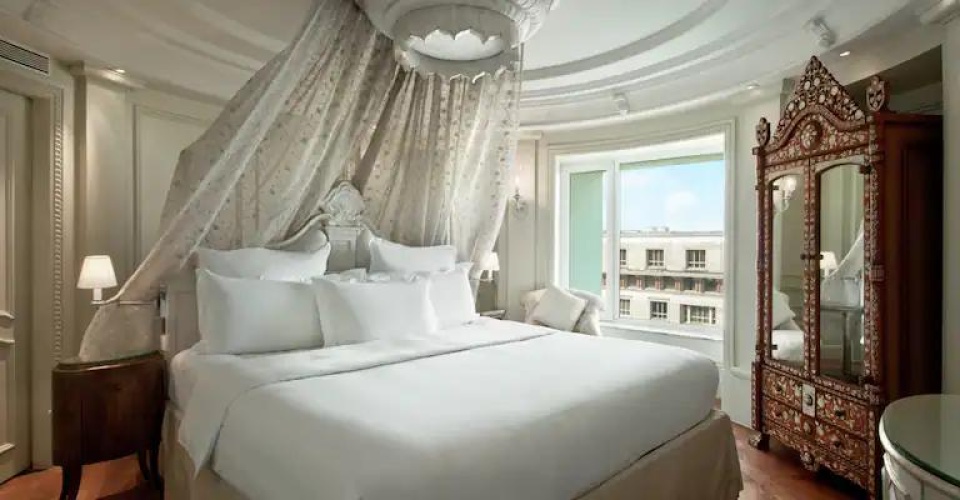 Presidential Double Suite
