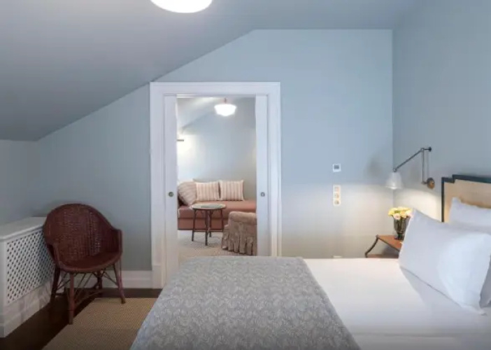 D. Isabel Double Suite