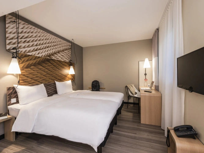 Twin room