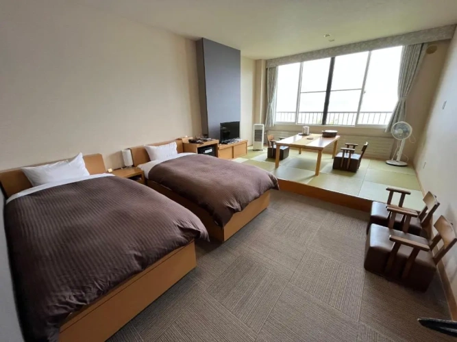 Tatami Area Twin room with lake view