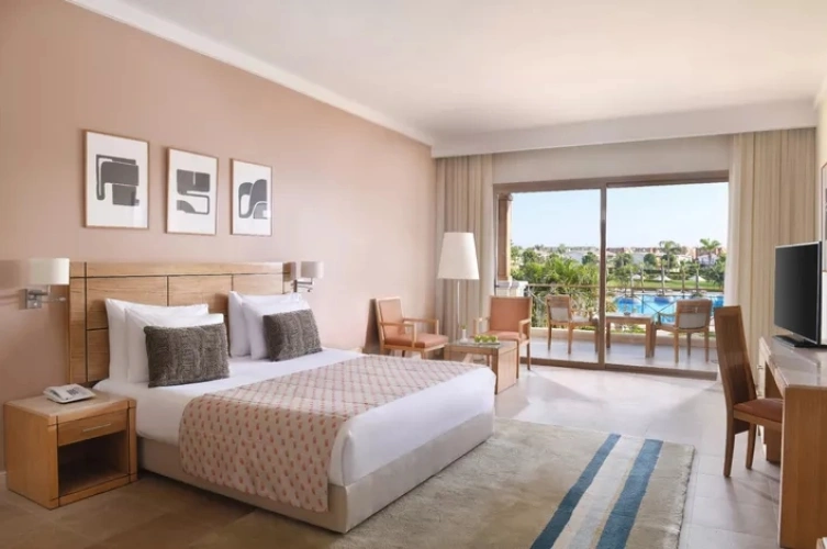 Superior Double room with pool view