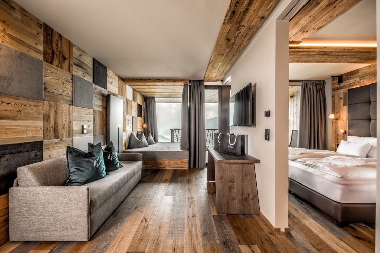 Hangout Double Suite