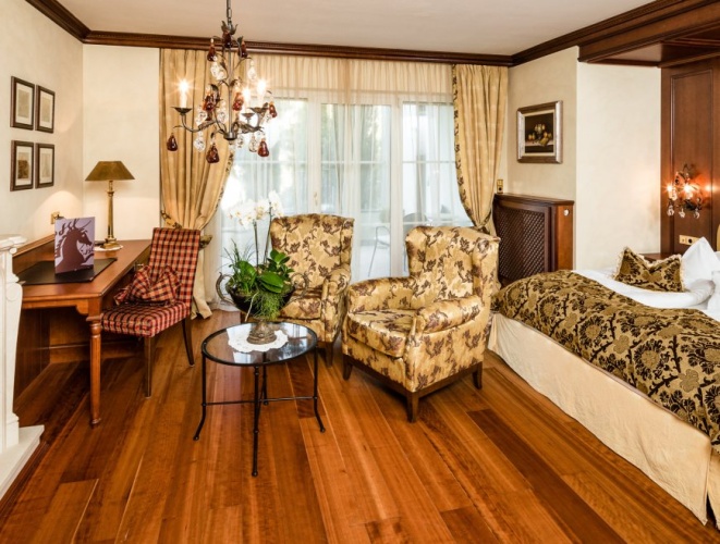 Romance Suite