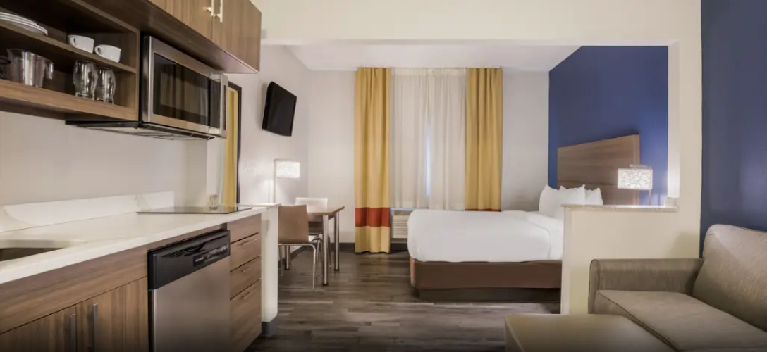 Double Suite