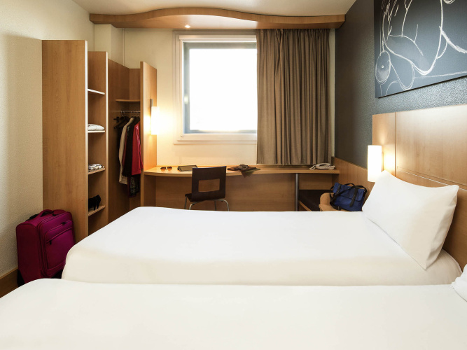 Accessible Twin room