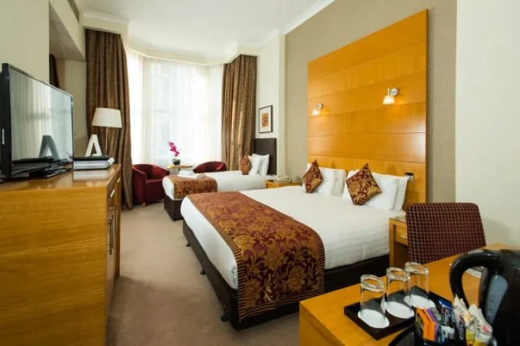 Executive Triple room