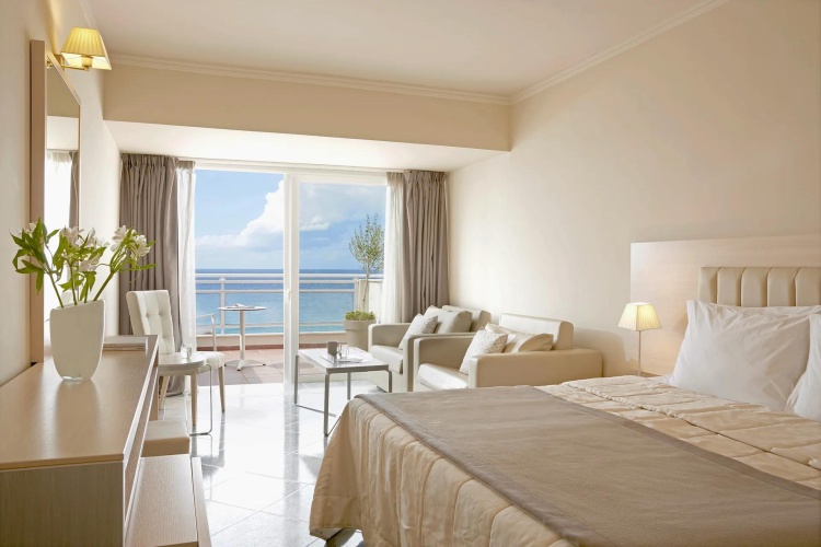 Double Junior Suite with balcony and with sea view