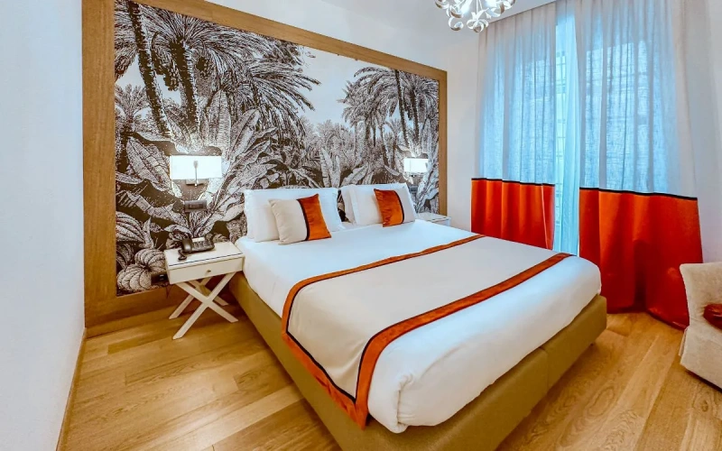 Double Suite