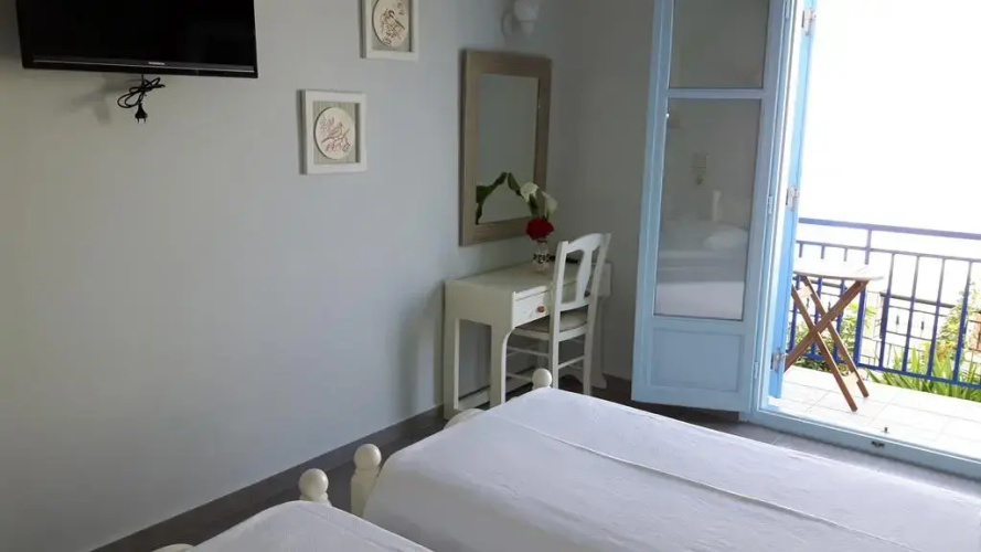 Minoa Hotel