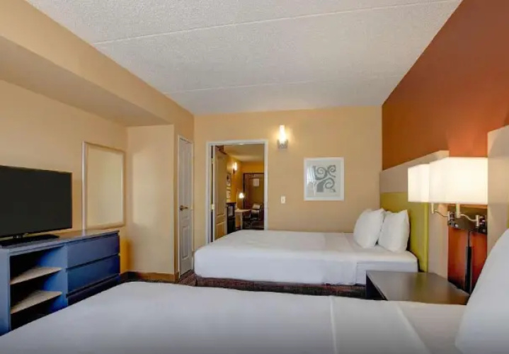 Quadruple Suite