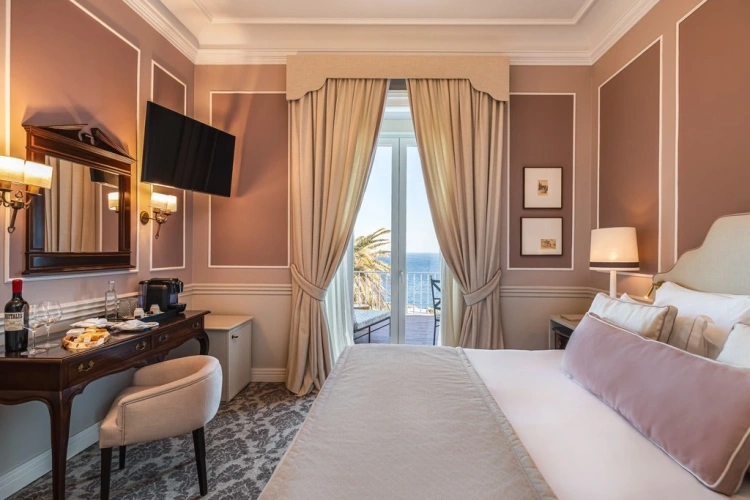 Premium Spa Access Double room with balcony and with sea view