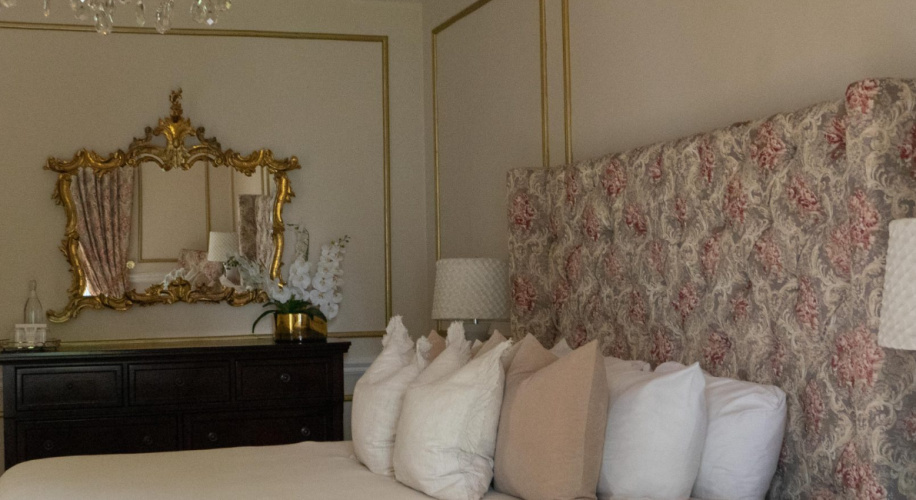 Nathalie Double Suite