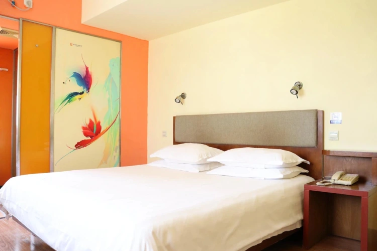 Deluxe (window is not guaranteed) Double room