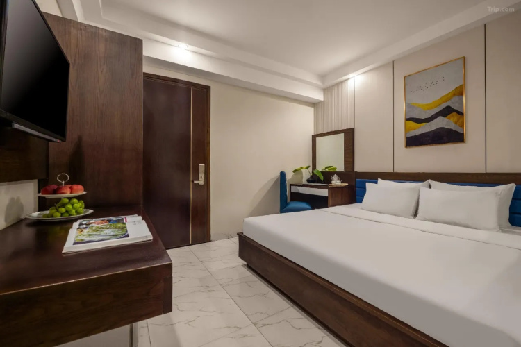 Sapphire Hotel