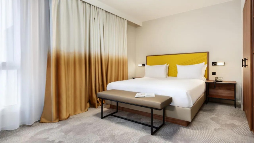 Double Suite