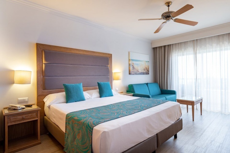 Family Double room with balcony