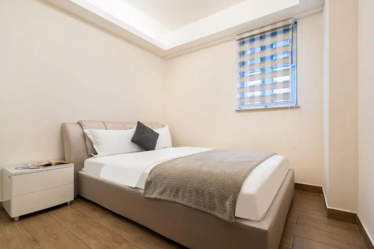 2 Bedrooms Apartment with sea view