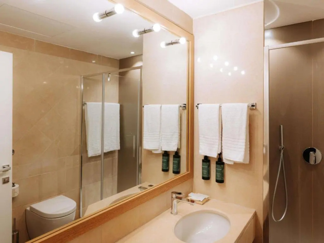 Movenpick Bari Hotel photo 25