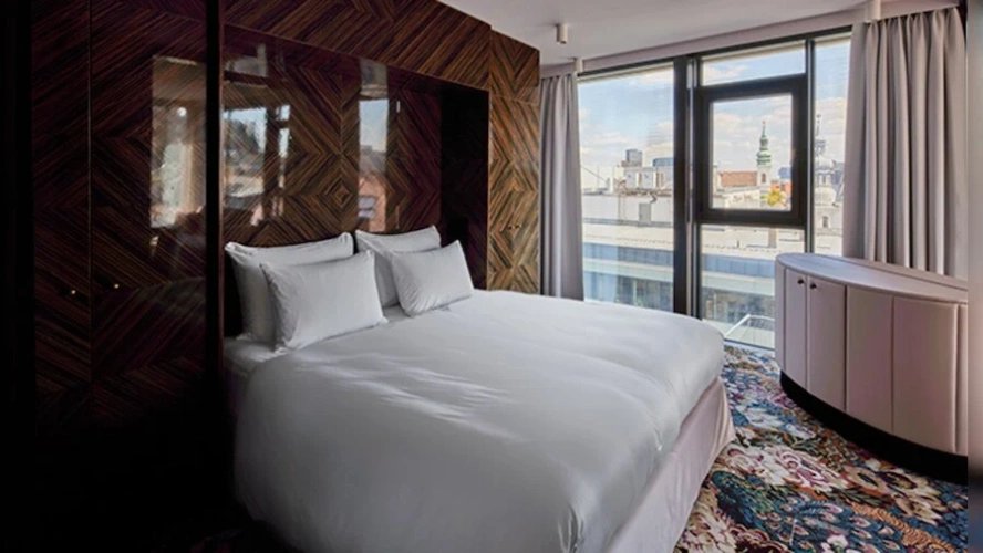 Double Signature Suite Lamee