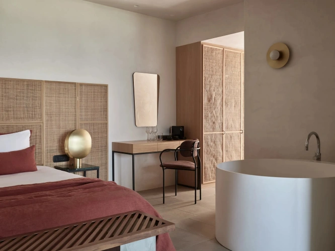 Superior Double Suite in Bungalow with sea view