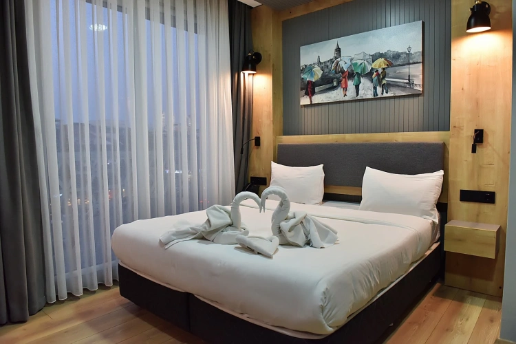 Corner Double room