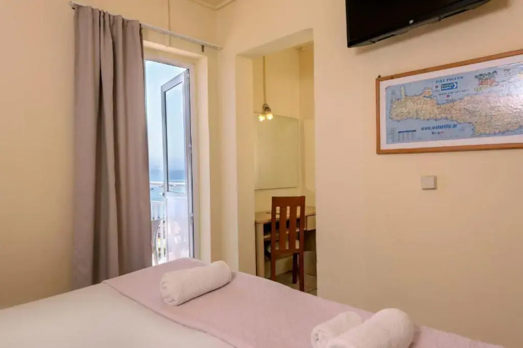 Eri Beach Hotel