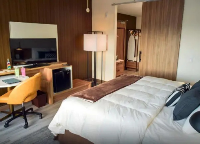 Double Suite