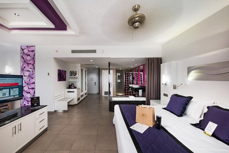 Double Elite Club Suite Jacuzzi with sea view