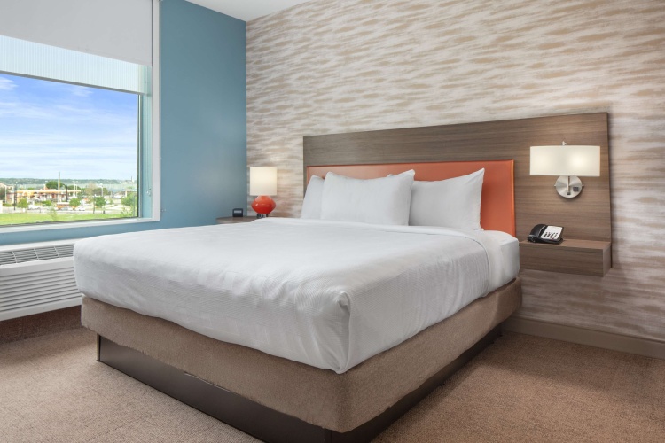 1 Bedroom Double Suite