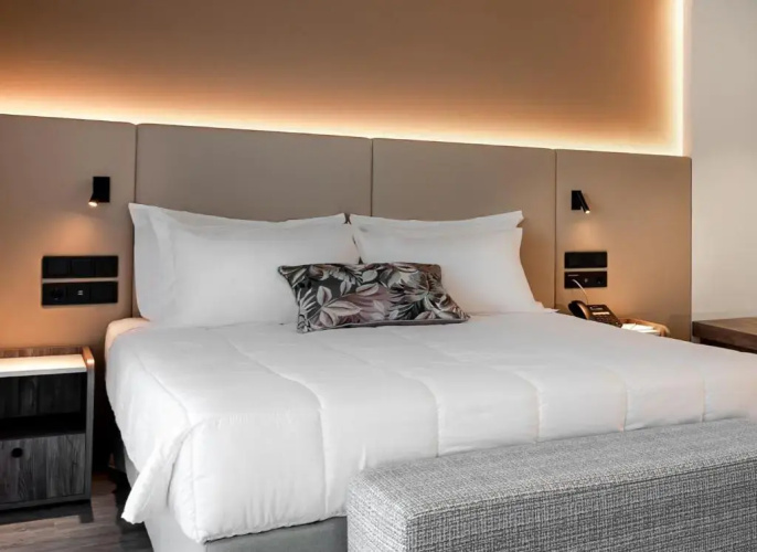 Hotel Vincci EverEden