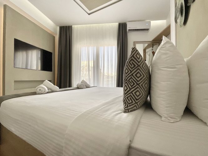 Athens Warehouse Hotel & Suites