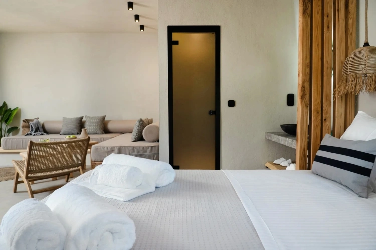Hideaway Double Suite with garden view