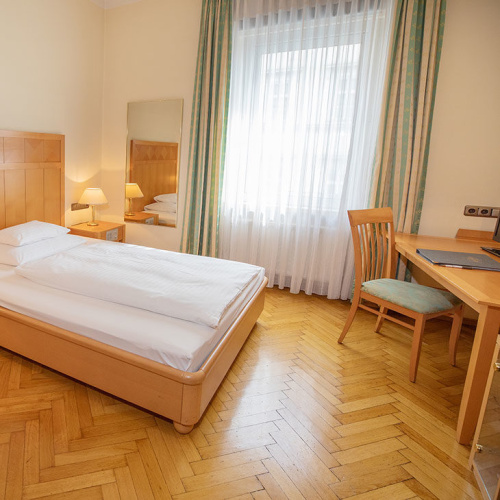 Classic Single room
