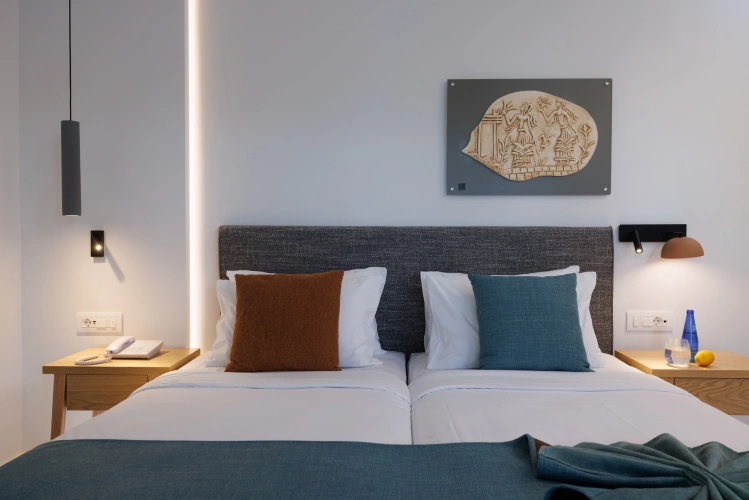 VIP Individual Pool Twin Suite with sea view