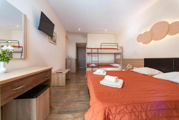 Quadruple room