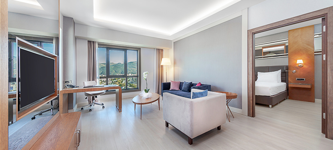 Corner Double Suite