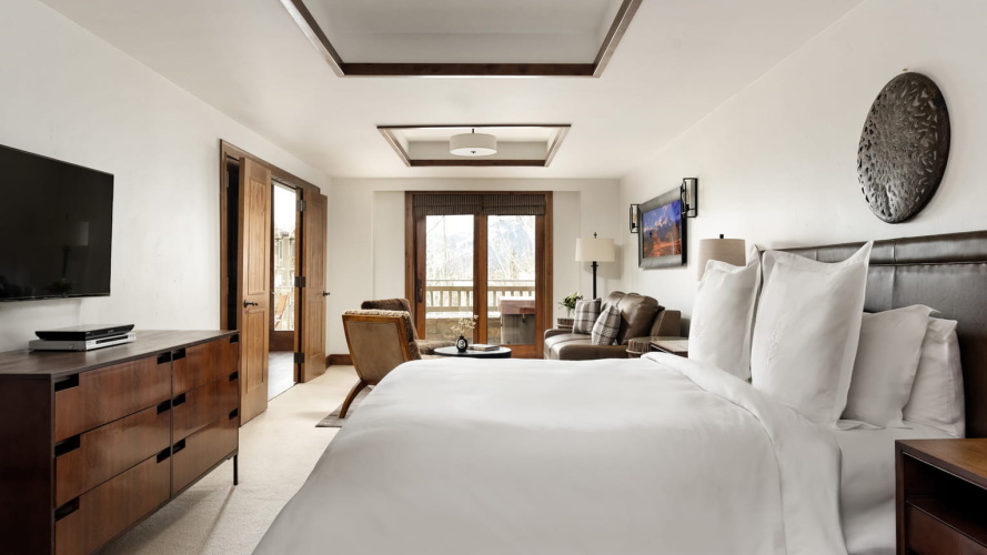 4 Bedrooms The Couloir Residence