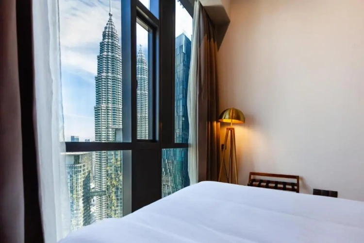 Standard Double Suite