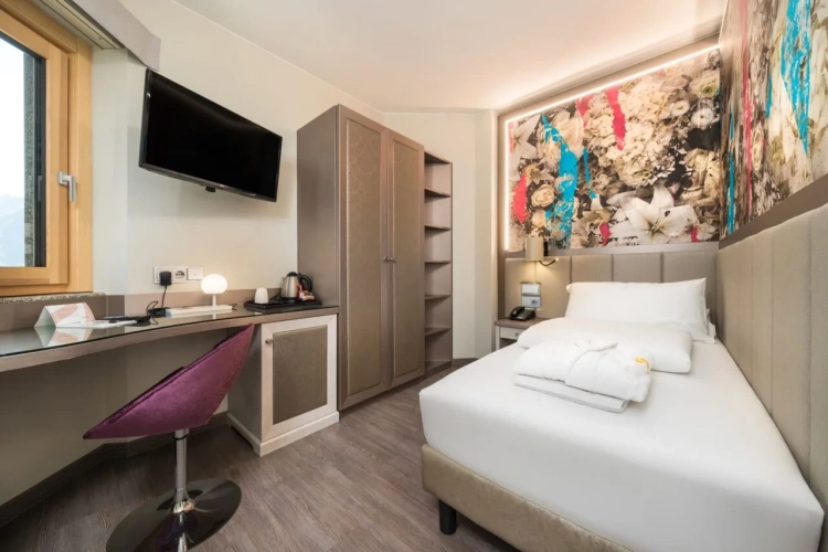 Single room