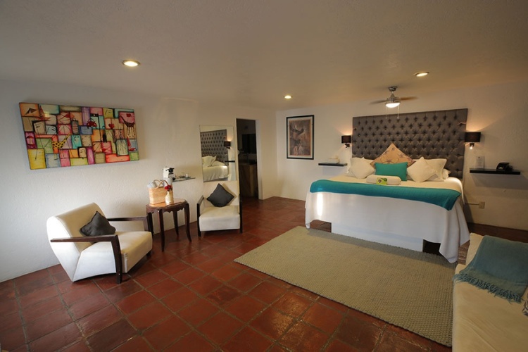 Cocoa Double Standard Suite