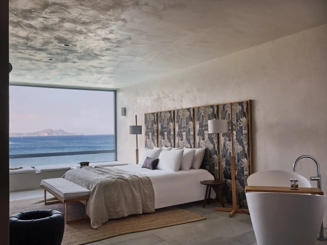 Deluxe Double Suite in Bungalow beachfront