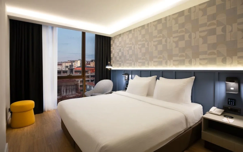 Superior Double room with city view